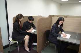 スライドイメージ（２） 個別館 苦楽園校