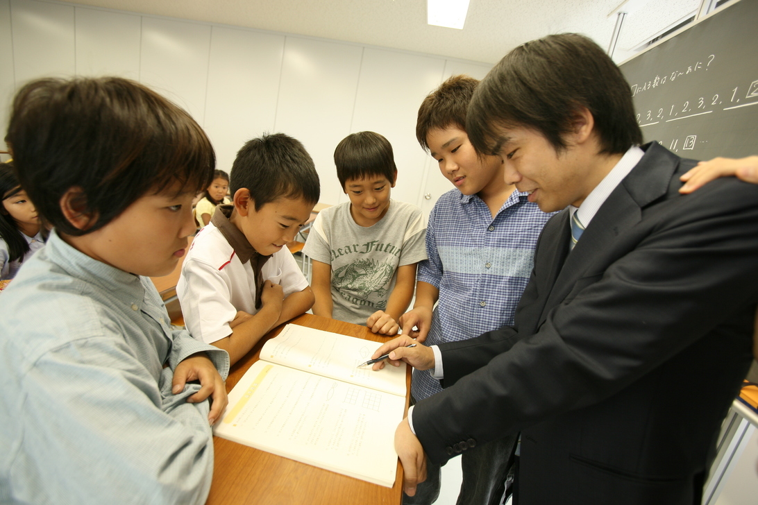 スライドイメージ（１） 四谷大塚 成城学園前校舎